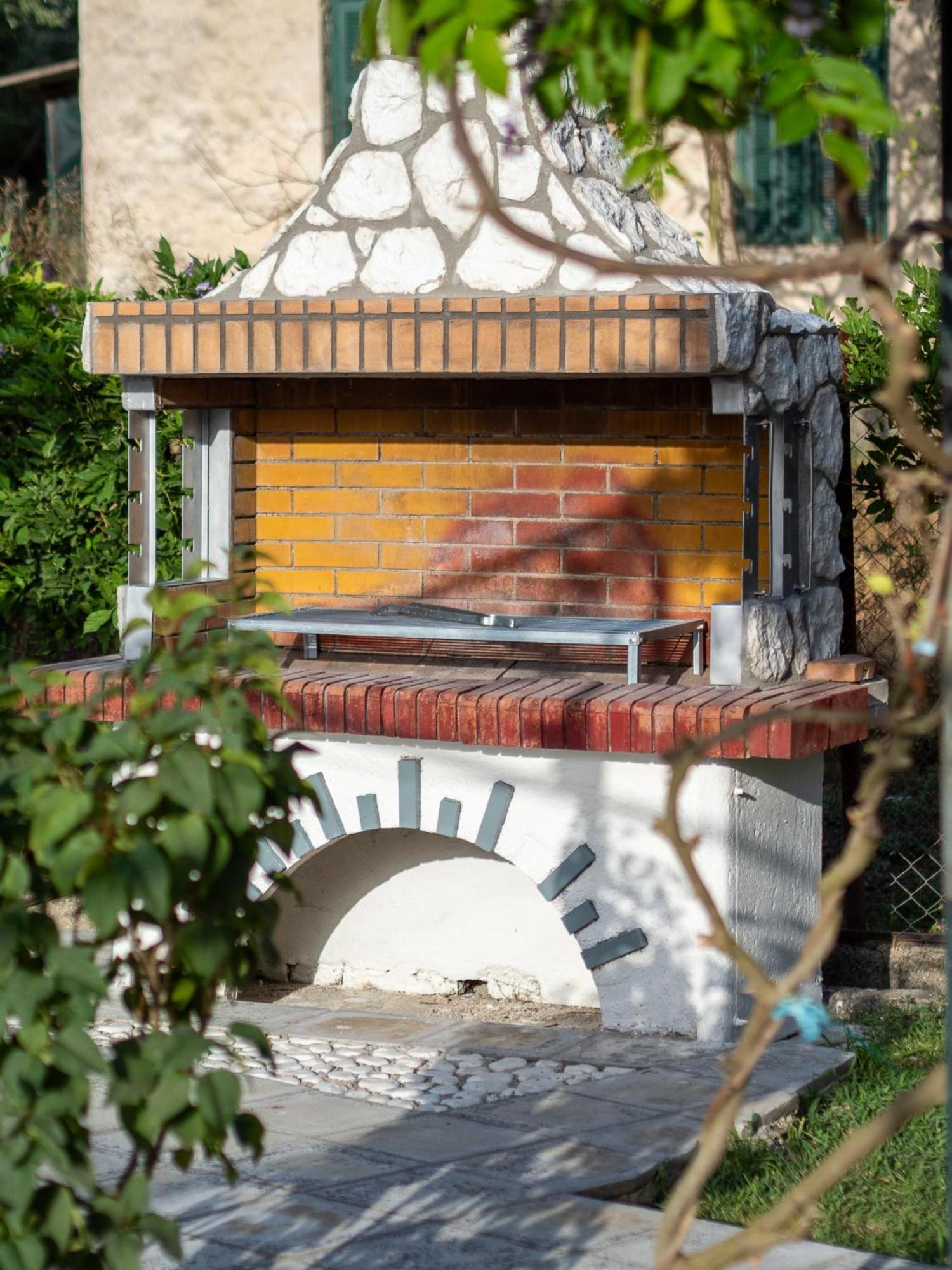 George Apartment Kastellanoi  外观 照片